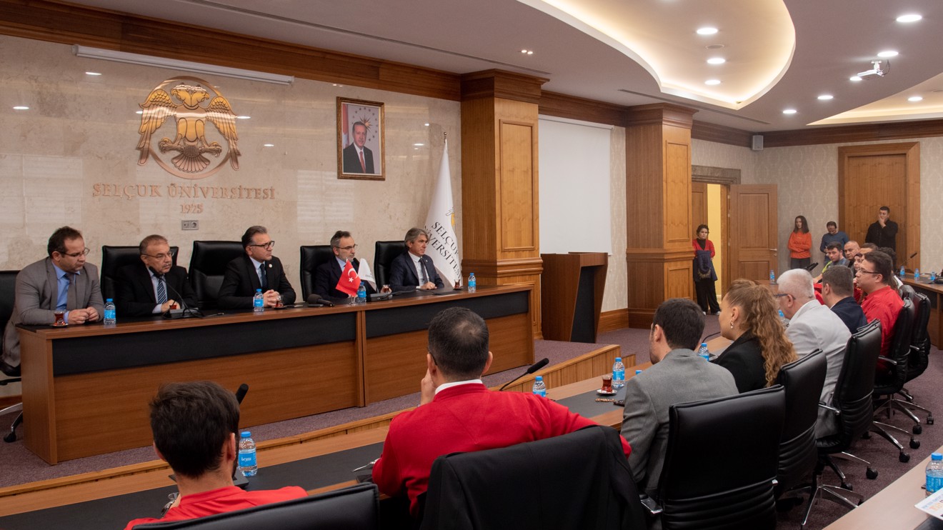 Rektör Aksoy’dan TEKNOFEST’te başarı gösteren takımlara teşekkür